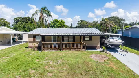 3301 SE 28th St SE, Okeechobee, FL 34974 photo 3