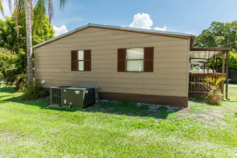 3301 SE 28th St SE, Okeechobee, FL 34974 photo 39