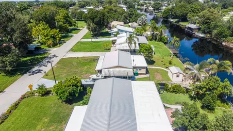 3301 SE 28th St SE, Okeechobee, FL 34974 photo 6