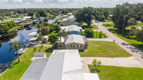 3301 SE 28th St SE, Okeechobee, FL 34974 photo 11