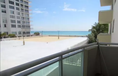 3001 S Ocean Dr, Hollywood, FL 33019