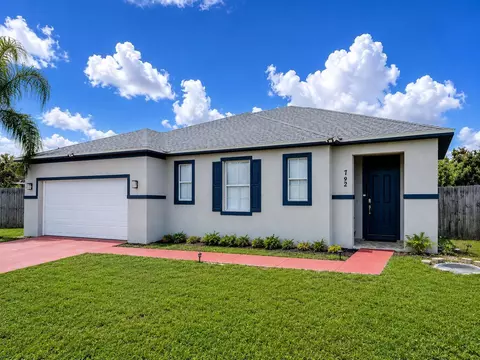792 SW Nichols Ter, Port Saint Lucie, FL 34953