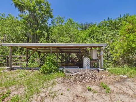 Exterior - 10601 SE 125th Trl, Okeechobee, FL 34974 photo 6 of 6