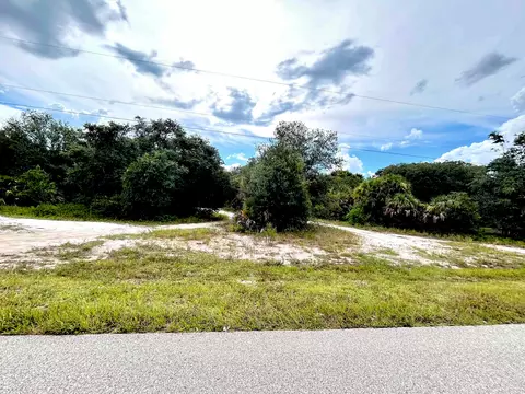 1024 Dublin Cir, Moore Haven, FL 33471 photo 4