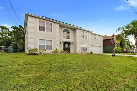 3917 SW Bamberg St, Port Saint Lucie, FL 34953