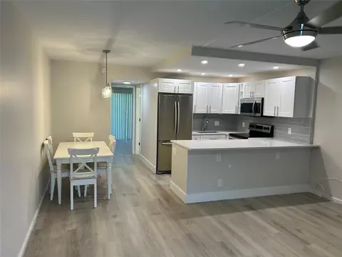 423 Markham T #423, Deerfield Beach, FL 33442