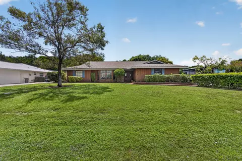 4126 Hickory Dr, Palm Beach Gardens, FL 33418
