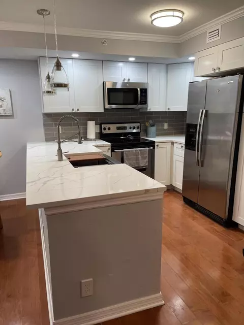 1801 N Flagler Dr #219, West Palm Beach, FL 33407