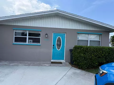 4400 Applecrest Dr, Palm Beach Gardens, FL 33410