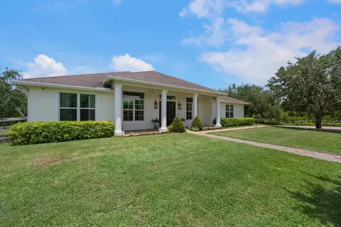 19986 Black Falcon Rd, Loxahatchee, FL 33470