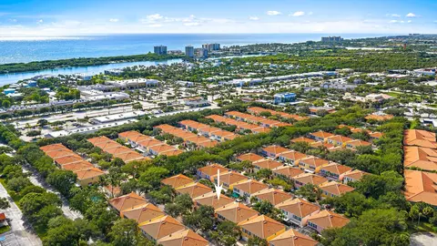 View/Area - 68 Live Oak Cir, Tequesta, FL 33469 photo 4 of 4
