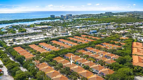 68 Live Oak Cir, Tequesta, FL 33469 photo 31