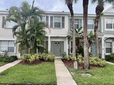7844 Dixie Beach Cir, Tamarac, FL 33321