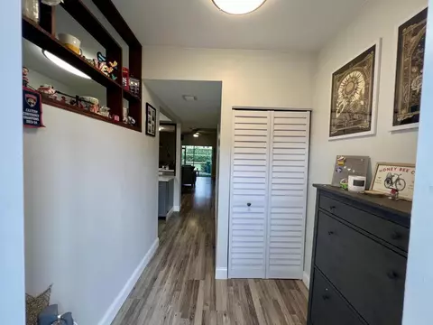 7844 Dixie Beach Cir, Tamarac, FL 33321