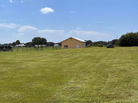 7972 SW 13th St, Okeechobee, FL 34974 photo 2