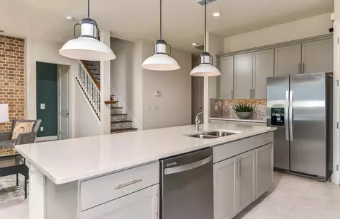Kitchen - 4895 SW Cornerstone Way #216 WHITESTONE, Stuart, FL 34997 photo 2 of 2