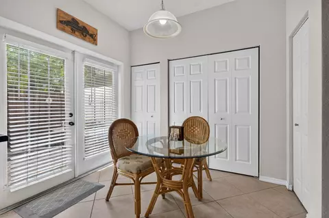 Dining - 319 E Bay Cedar Cir, Jupiter, FL 33458 photo 2 of 2