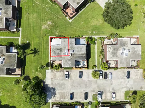 View/Area - 6197 SE Riverboat Dr, Stuart, FL 34997 photo 7 of 12