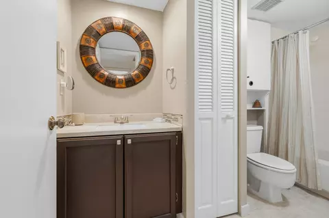 Bath - 6197 SE Riverboat Dr, Stuart, FL 34997 photo 2 of 5