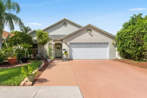 5115 Foxhall Dr S, West Palm Beach, FL 33417