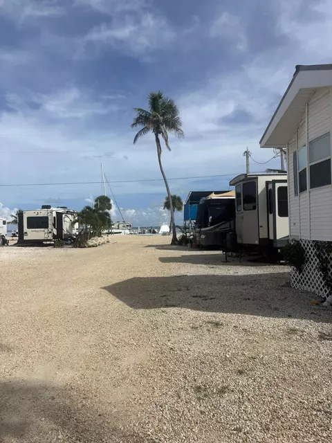 36 E 2nd #3P, Key Largo, FL 33037