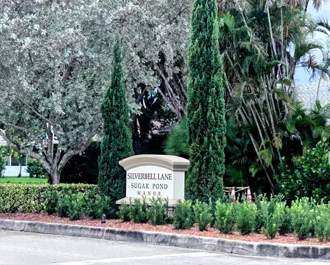 569 Dollarspot Ct, Wellington, FL 33414