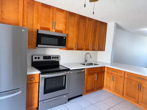 4750 Orleans Ct #C, West Palm Beach, FL 33415