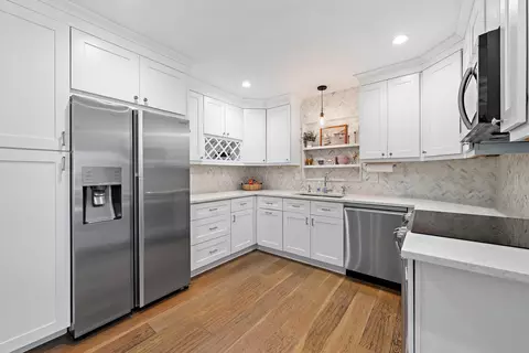 Kitchen - 215 Golfview Dr, Tequesta, FL 33469 photo 1 of 2