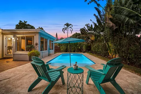 2136 NE 4th Ave, Boca Raton, FL 33431