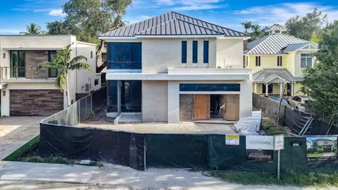 1014 SE 5th Ct, Fort Lauderdale, FL 33301