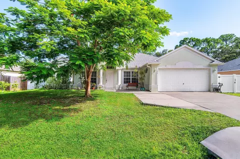 1629 SW Fortune Rd, Port Saint Lucie, FL 34953