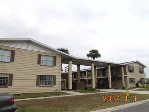 140 Minna Ln #211, Merritt Island, FL 32953