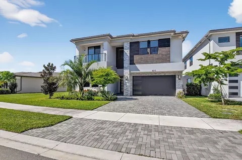 Exterior - 8215 Crystal Downs Ave, Boca Raton, FL 33434 photo 3 of 13