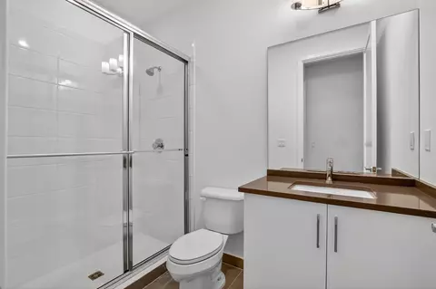 Bath - 8215 Crystal Downs Ave, Boca Raton, FL 33434 photo 4 of 8