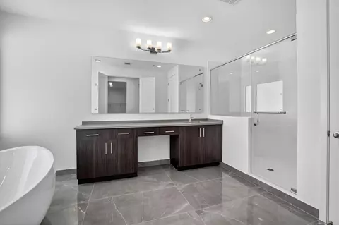 Bath - 8215 Crystal Downs Ave, Boca Raton, FL 33434 photo 7 of 8