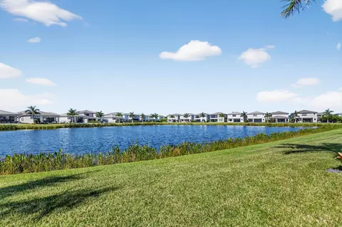 View/Area - 8215 Crystal Downs Ave, Boca Raton, FL 33434 photo 4 of 16