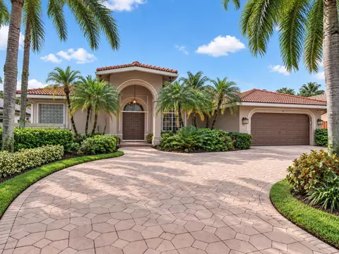 77 NW 108th Way, Plantation, FL 33324