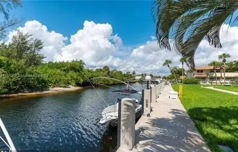 2840 NE 14th St Cswy #203A, Pompano Beach, FL 33062