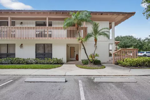 124 Brackenwood Rd #124, Palm Beach Gardens, FL 33418