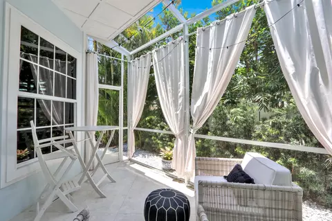 Exterior - 149 Jupiter Key Rd, Jupiter, FL 33477 photo 7 of 12