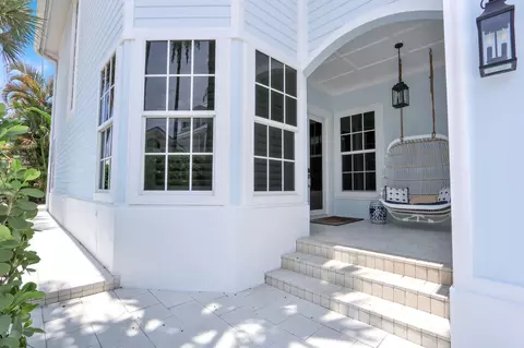 Exterior - 149 Jupiter Key Rd, Jupiter, FL 33477 photo 3 of 12