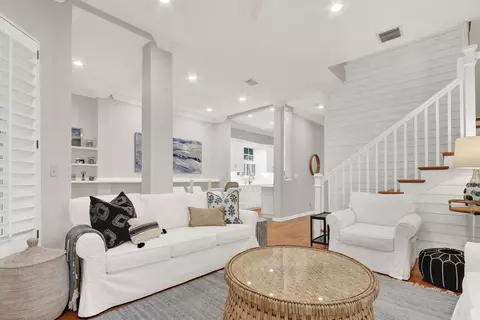 Living - 149 Jupiter Key Rd, Jupiter, FL 33477 photo 3 of 3