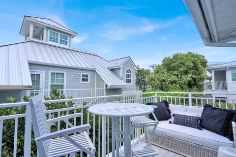 Exterior - 149 Jupiter Key Rd, Jupiter, FL 33477 photo 4 of 12