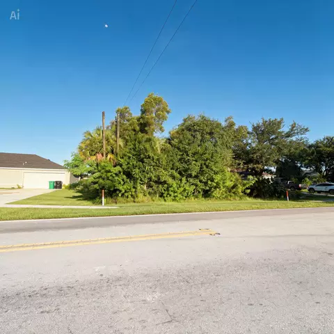 2298 SW Savona Blvd, Port St Lucie, FL 34953