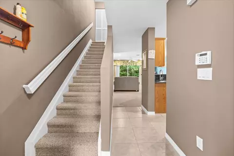Entry Way - 2781 SE Birmingham Dr, Stuart, FL 34994 photo 2 of 2