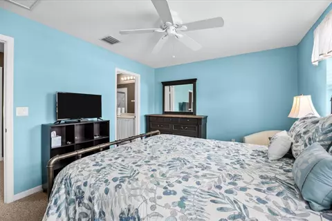 Bedroom - 2781 SE Birmingham Dr, Stuart, FL 34994 photo 2 of 5