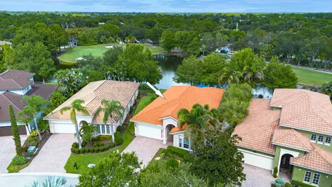 724 SW Pebble Ln, Palm City, FL 34990