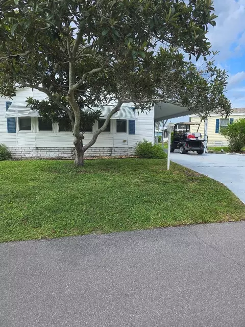 504 Thames Bluff Rdg #D-23, Fort Pierce, FL 34982
