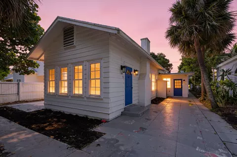 526 38th St, West Palm Beach, FL 33407