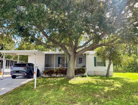 494 Thames Bluff Rdg #H-50, Fort Pierce, FL 34982